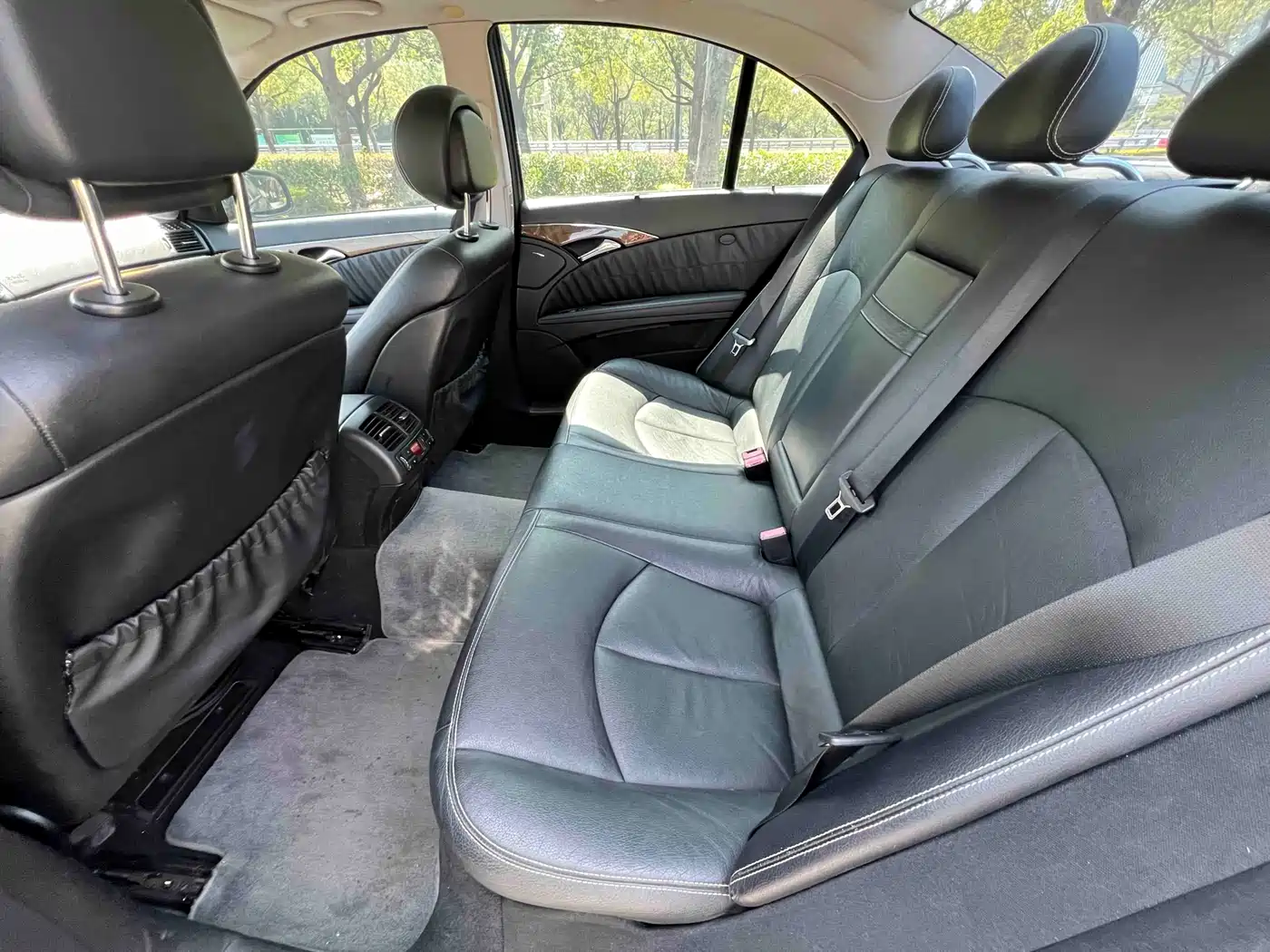 Mercedes-Benz E-Class 2008 Model E 280 Personality Sport Edition фото 4