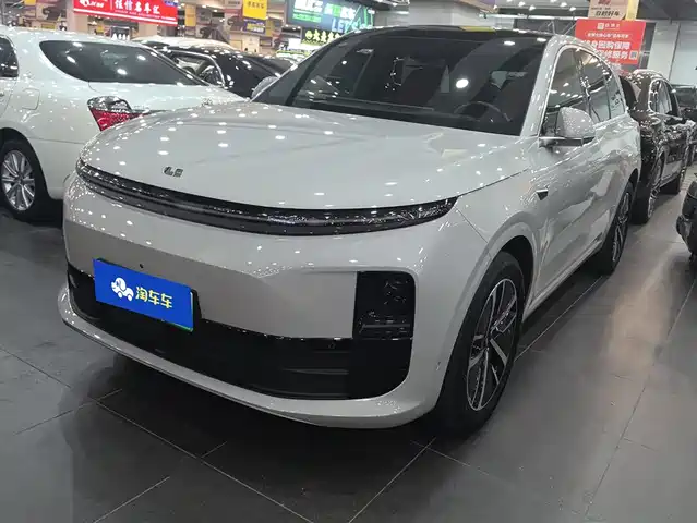 Li Auto L6 2024 Pro