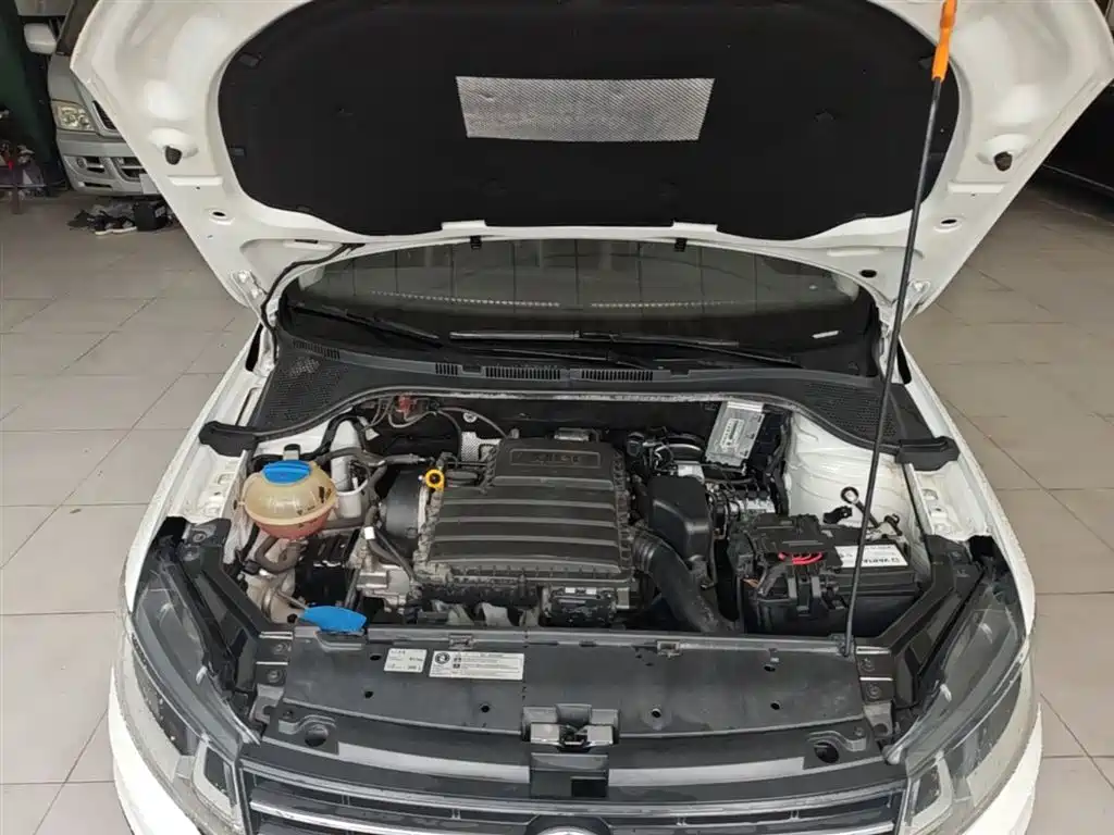 Volkswagen Santana 2018 1.5L Manual Trend Edition фото 19