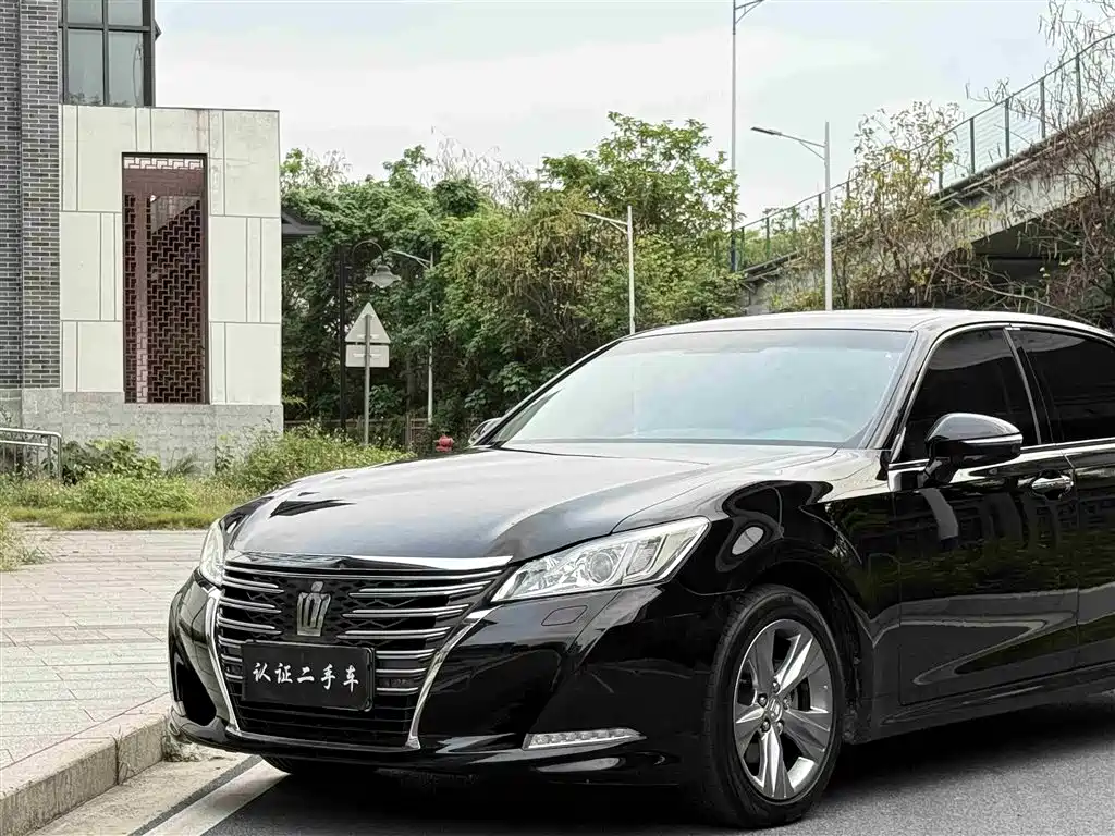 Toyota Crown 2015 2.0T Fashion фото 13