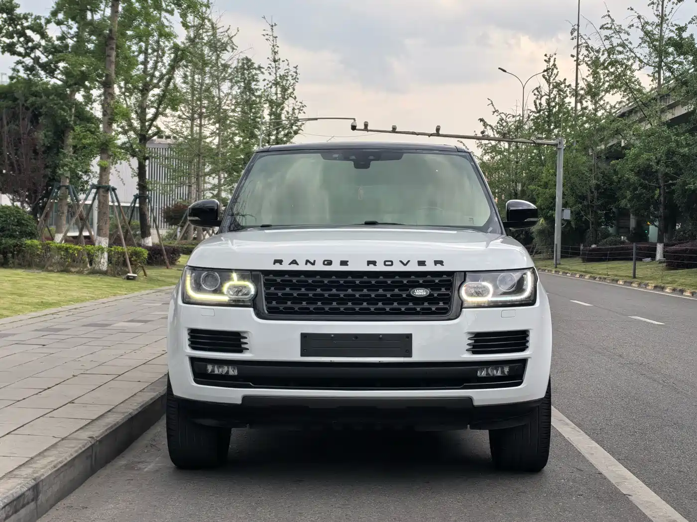 Land Rover Range Rover 2017 3.0 SC V6 Vogue фото 17