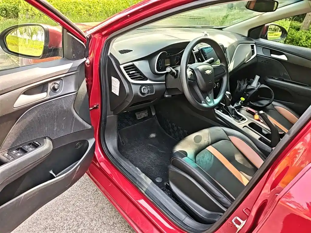 Chevrolet Cavalier 2016 1.5L Automatic Enjoyment Edition фото 16