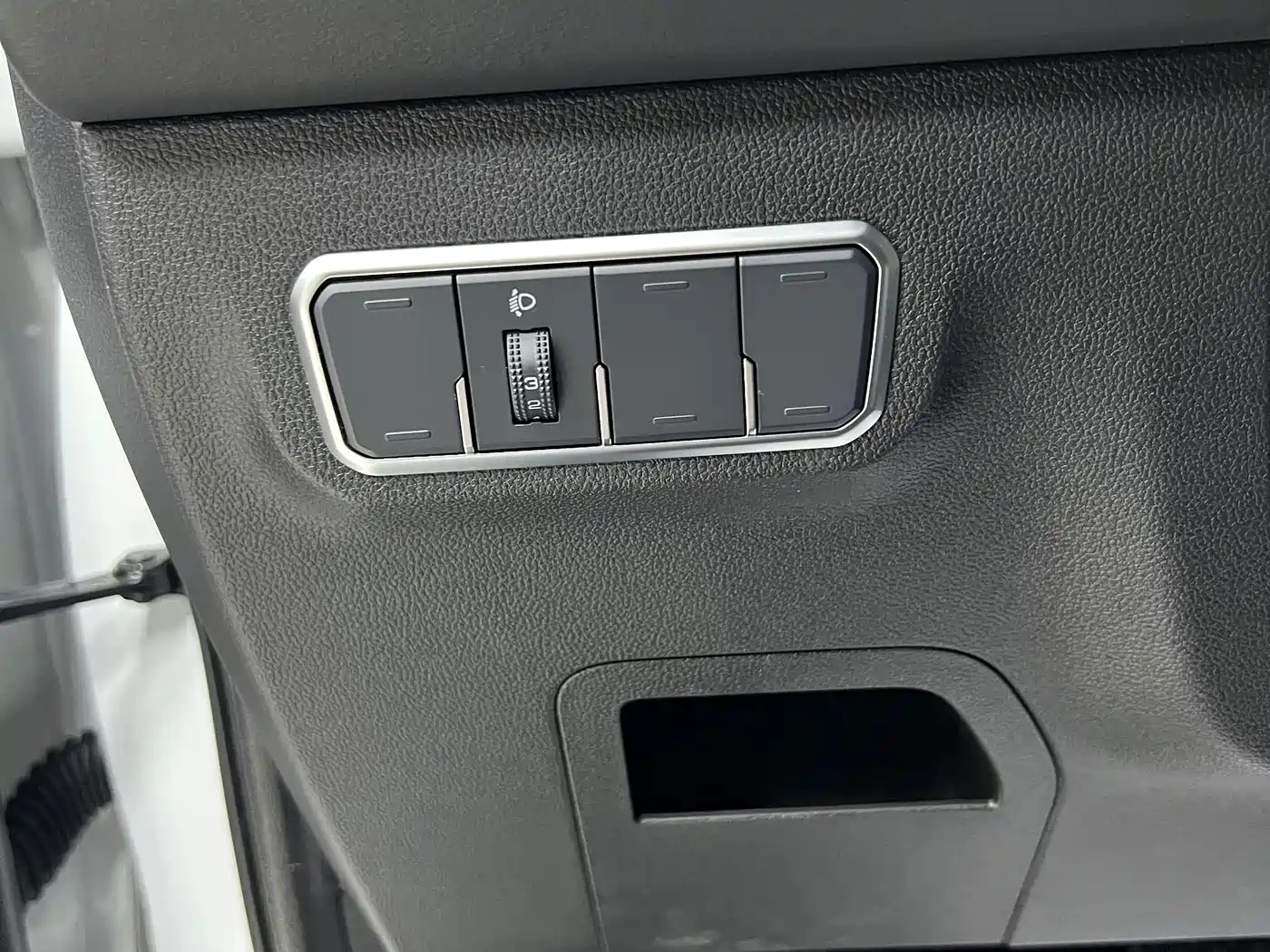 Haval M6 2021 PLUS 1.5T DCT Luxury Smart Connect фото 6