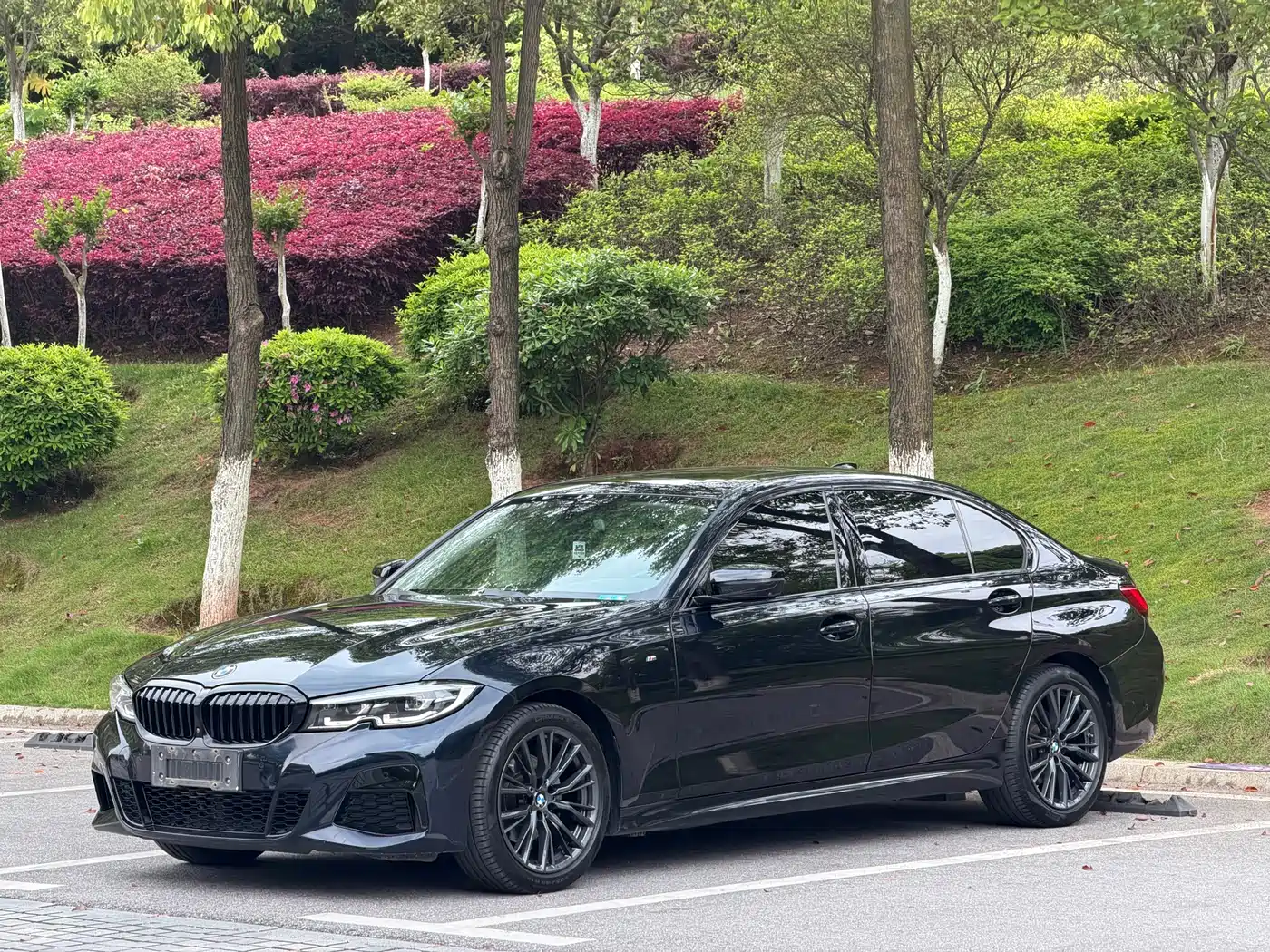BMW 3-SERIES