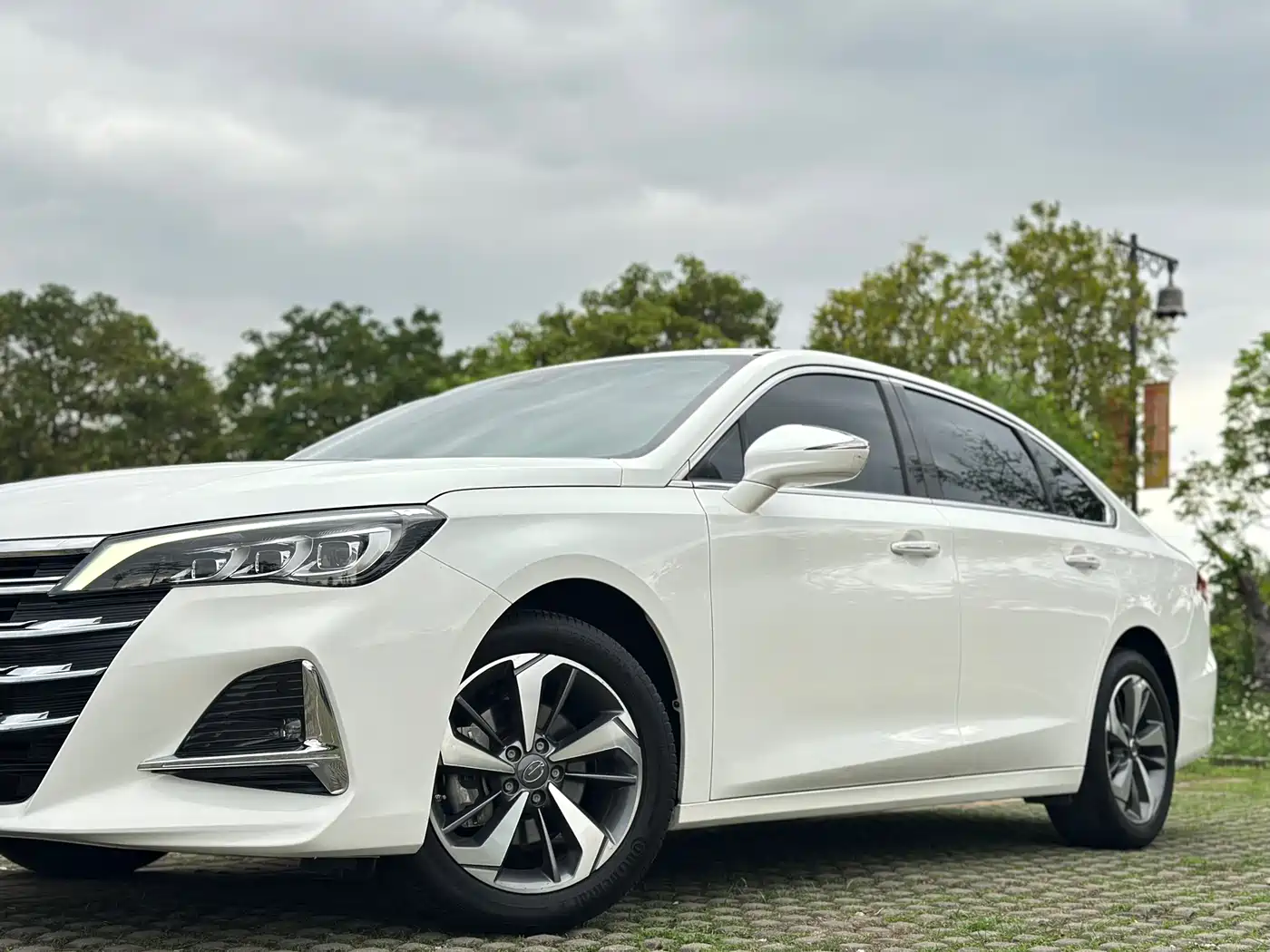 GAC Trumpchi Trumpchi GA6 2019 270T Automatic Premium Edition фото 6