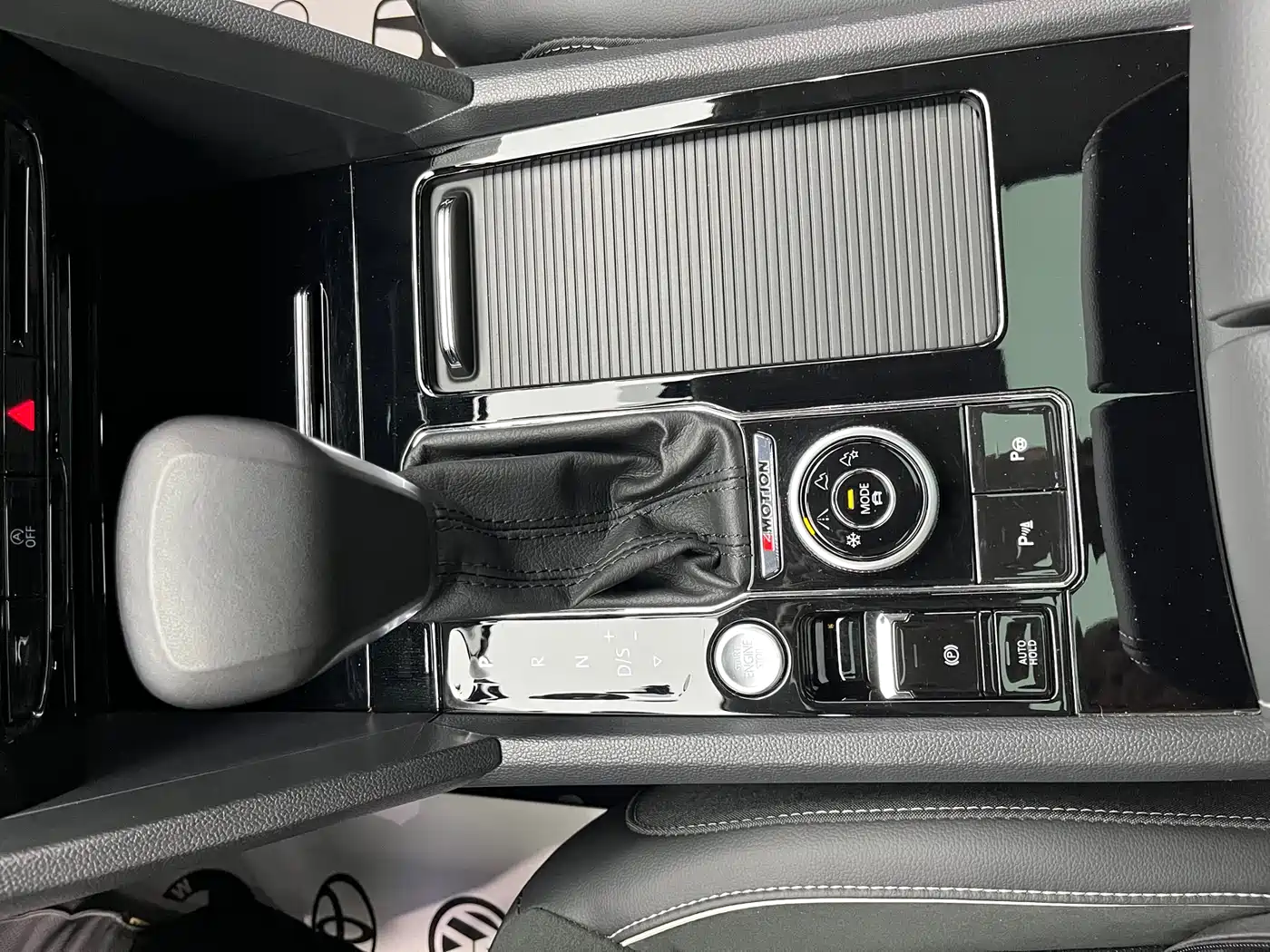 Volkswagen Teramont 2019 Model Teramont X 380TSI 4WD Prestige Luxury Edition фото 17