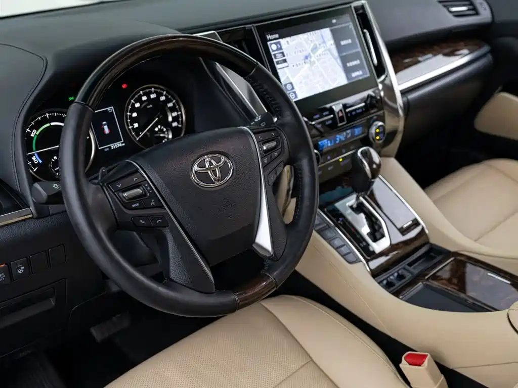 Toyota Alphard 2021 Hybrid 2.5L Luxury фото 9