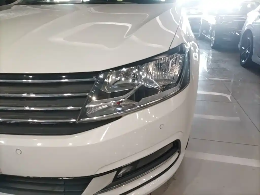 Volkswagen Lavida Tour 2018 2017 180TSI DSG Comfort Edition
