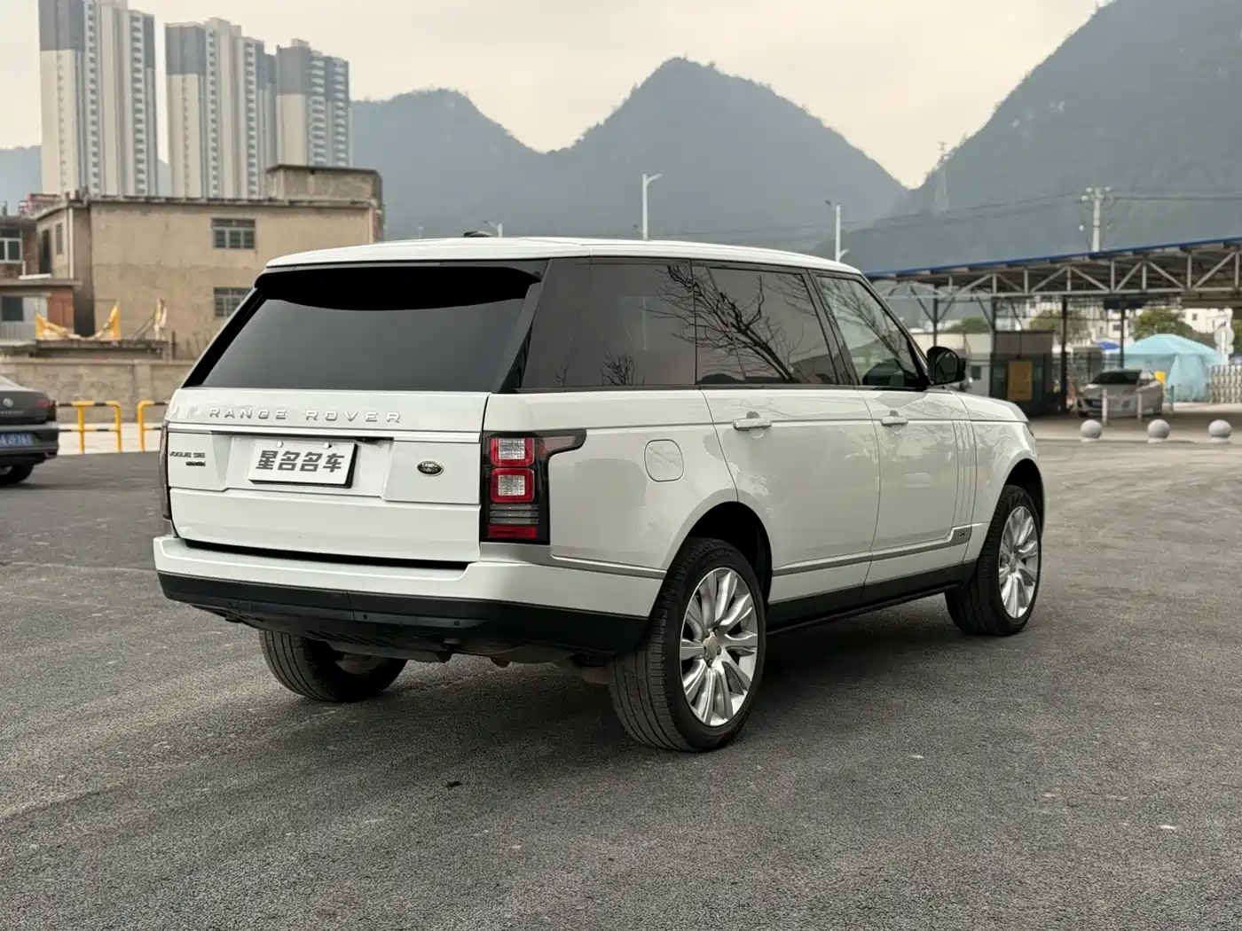 Land Rover Range Rover 2016 3.0 SC V6 Vogue SE Autobiography LWB фото 7