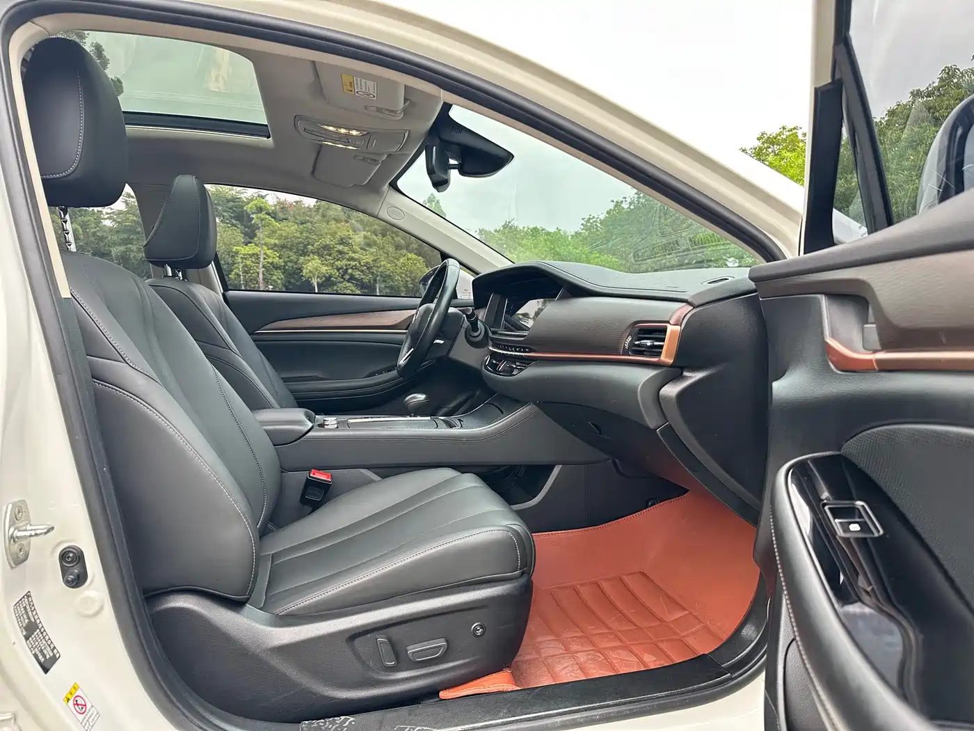 GAC Trumpchi Trumpchi GA6 2019 270T Automatic Premium Edition фото 15
