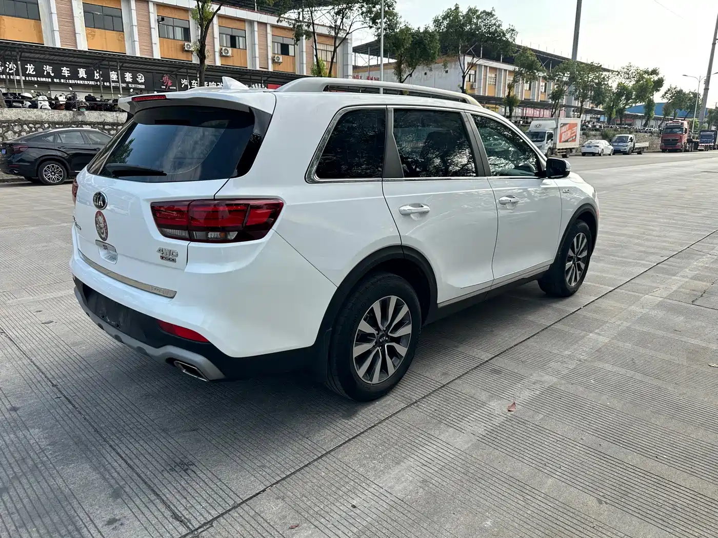 Kia KX7 2017 2.0T Automatic 4WD LUX 7-Seater фото 8