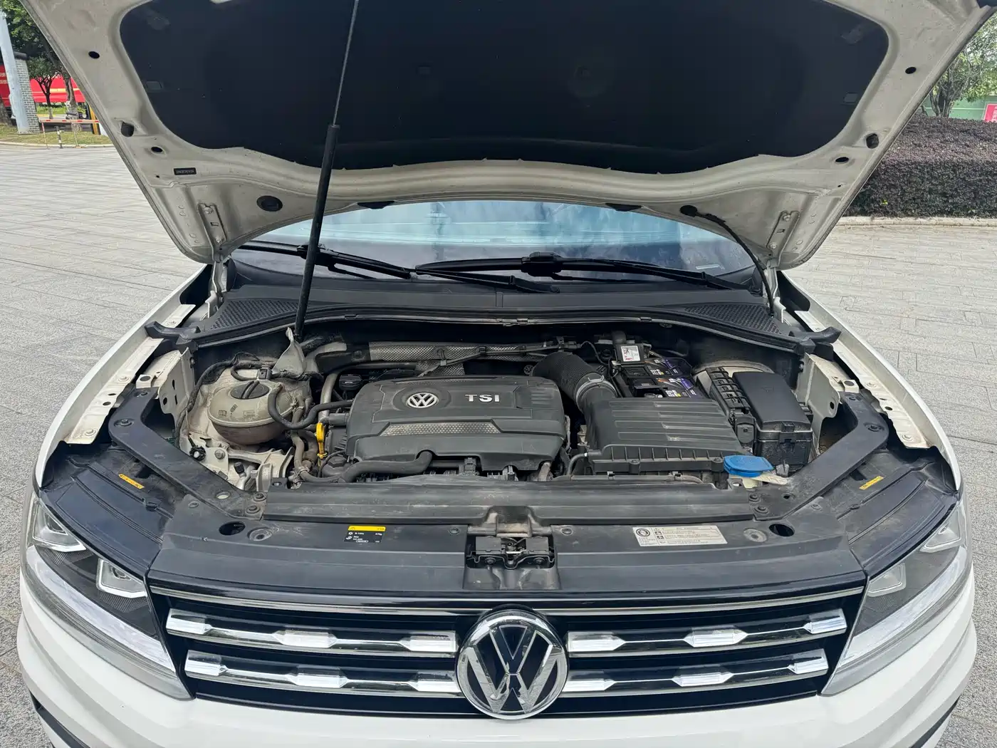 Volkswagen Tiguan L 2017 330TSI Automatic 2WD Comfort Edition фото 13