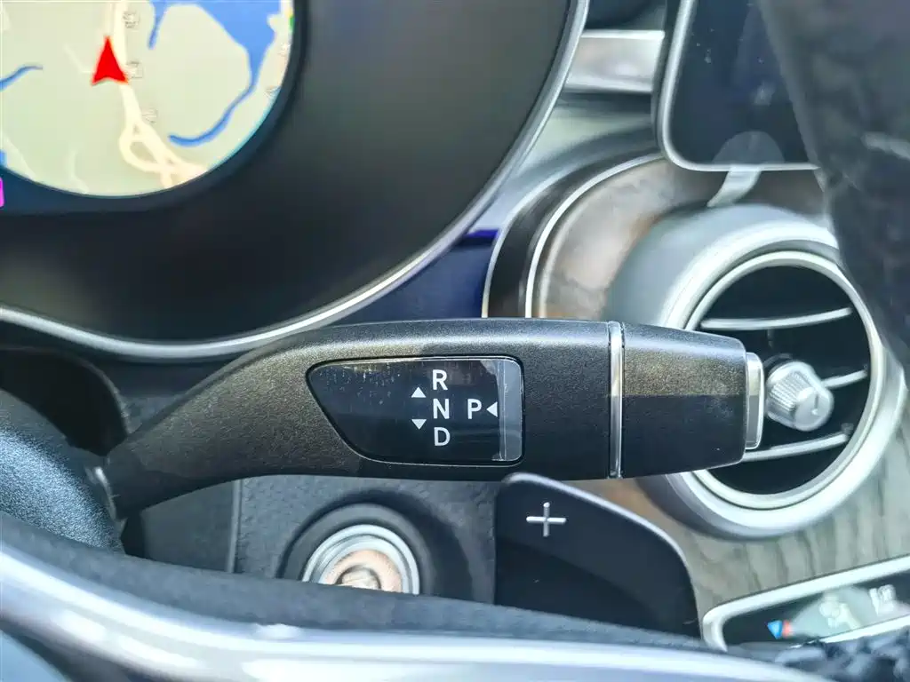 Mercedes-Benz GLC 2021 GLC 260 L 4MATIC Luxury фото 13