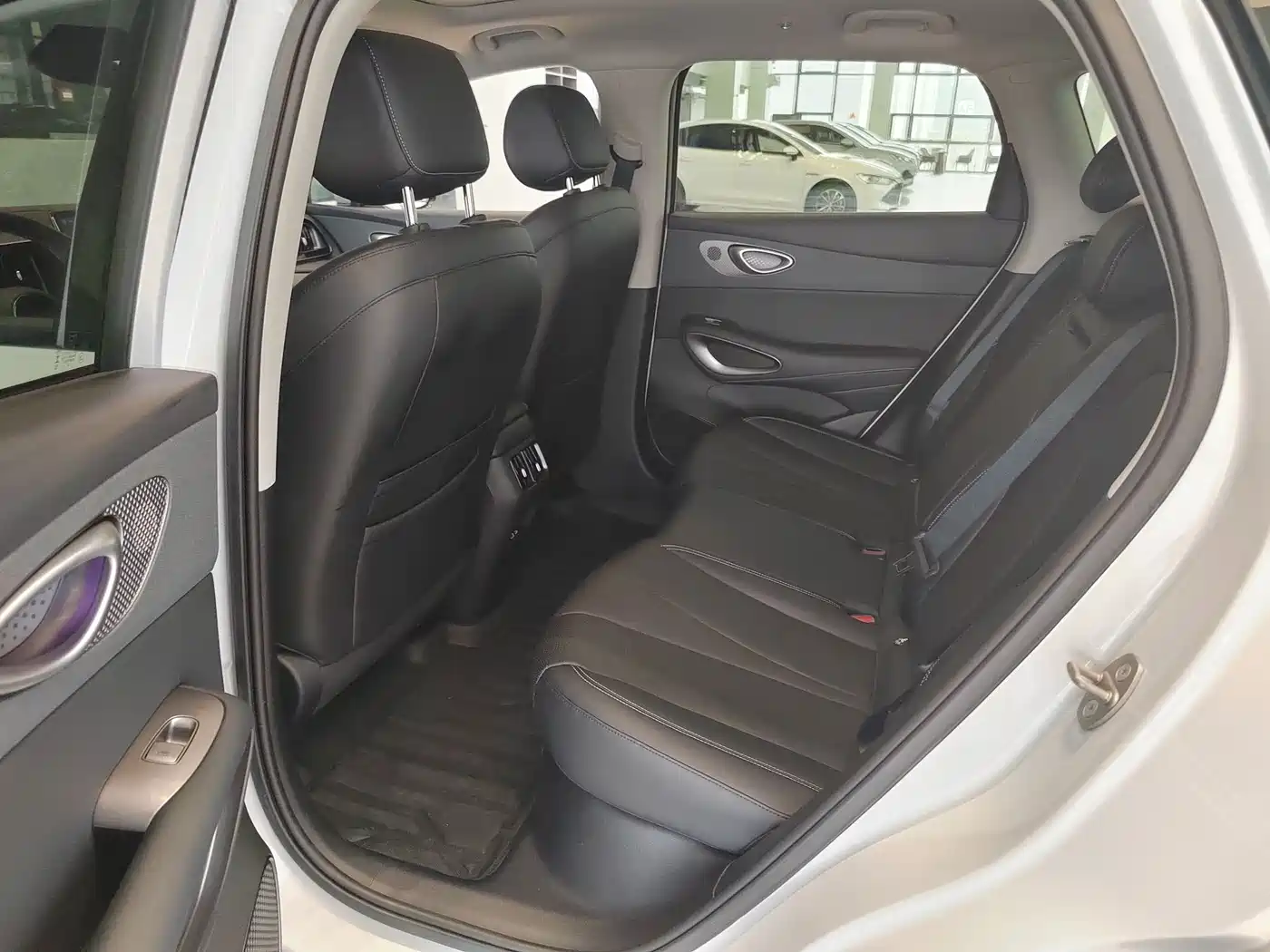 BYD Hai Shi 05 EV 2025 520KM Flagship Smart Navigation Edition фото 9