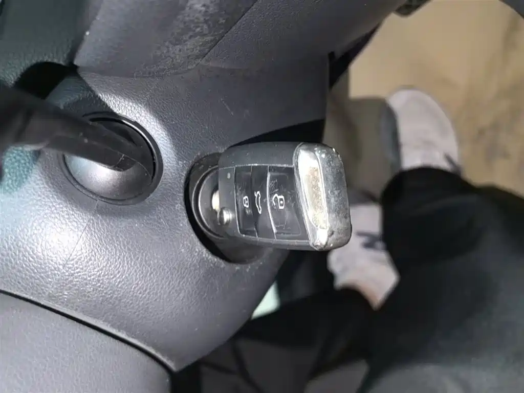 Volkswagen Golf 2018 1.6L Automatic Comfort фото 9