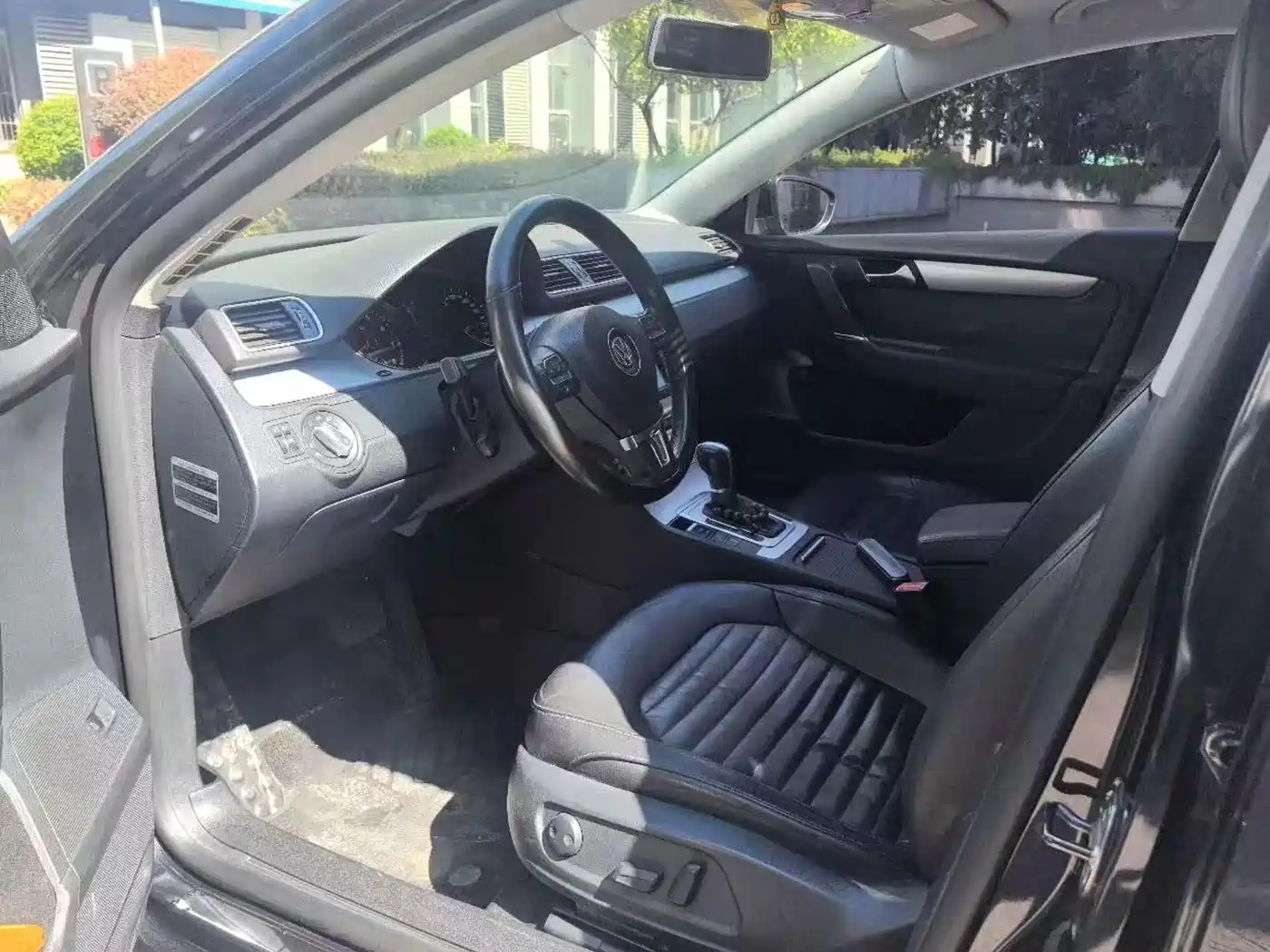 Volkswagen Magotan 2013 1.8TSI Luxury фото 12