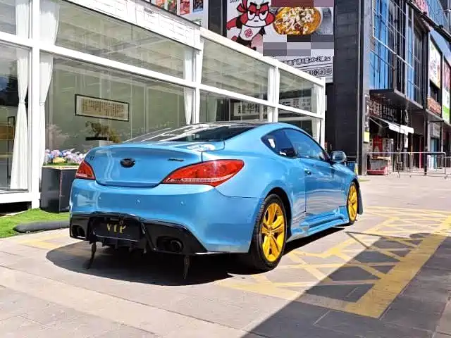 Hyundai Genesis Coupe 2009 2.0T Automatic Elegant Edition фото 7