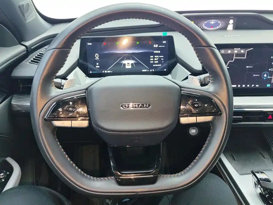 CHANGAN CHANGAN AUCHAN Z6