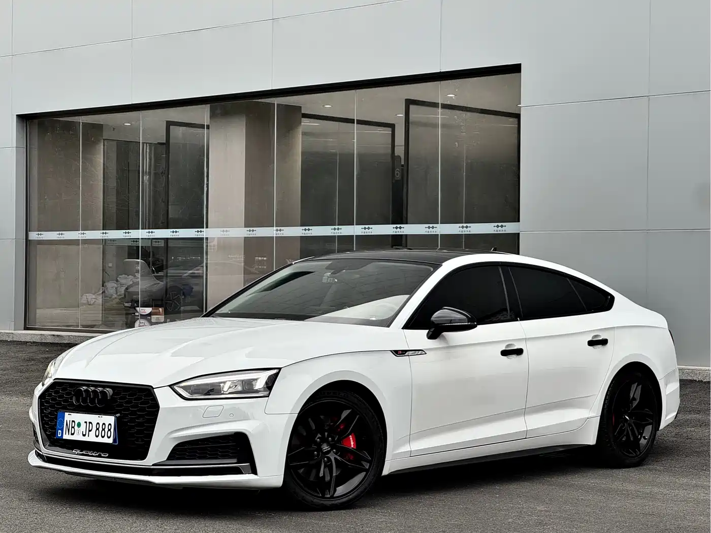 Audi A5 (Import) 2019 Sportback 40 TFSI Fashion фото 2