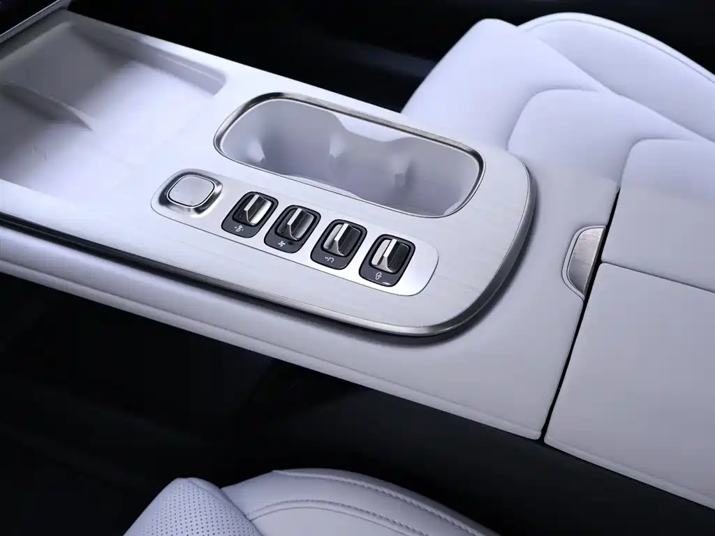 Xiaomi Auto Xiaomi SU7 2024 AWD Extended Range Advanced Smart Driving Max Edition фото 12