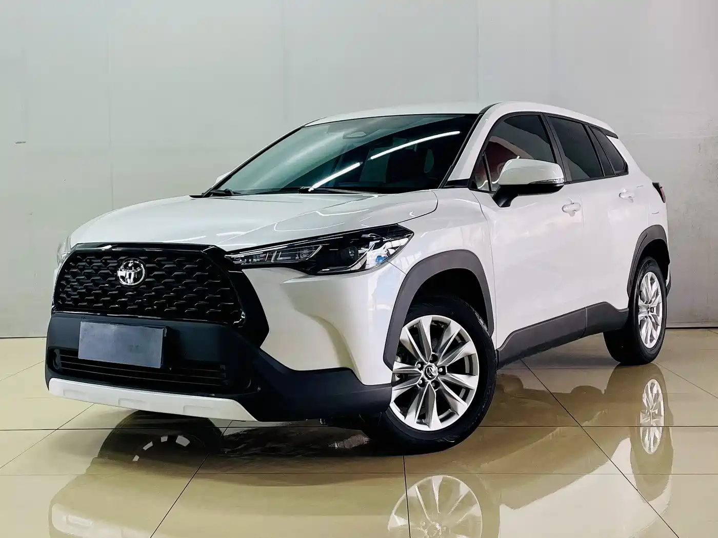 Toyota Corolla Cross 2023 2.0L Elite Edition фото 2