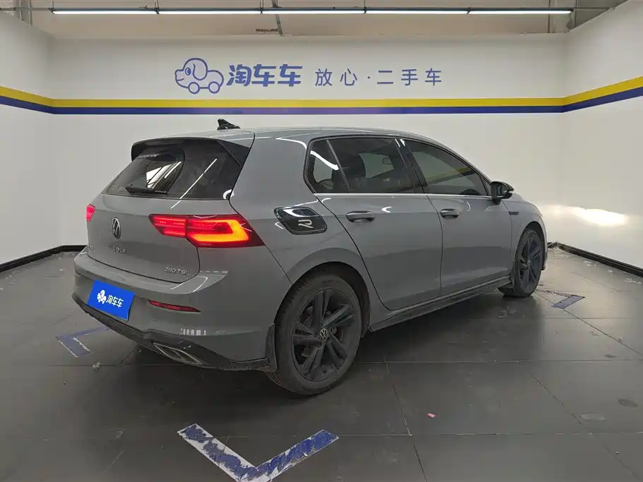Volkswagen Golf 2021 280TSI DSG R-Line фото 3