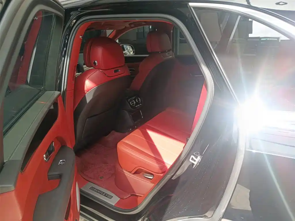 Bentley Bentayga 2024 2022 4.0T V8