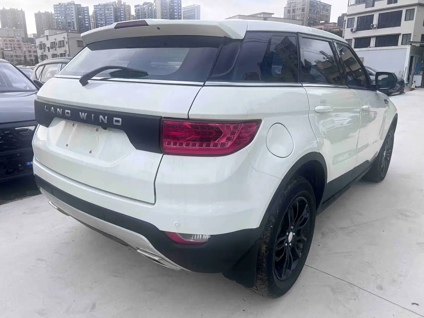 Landwind X7 2016 2015 2.0T Panorama Premium