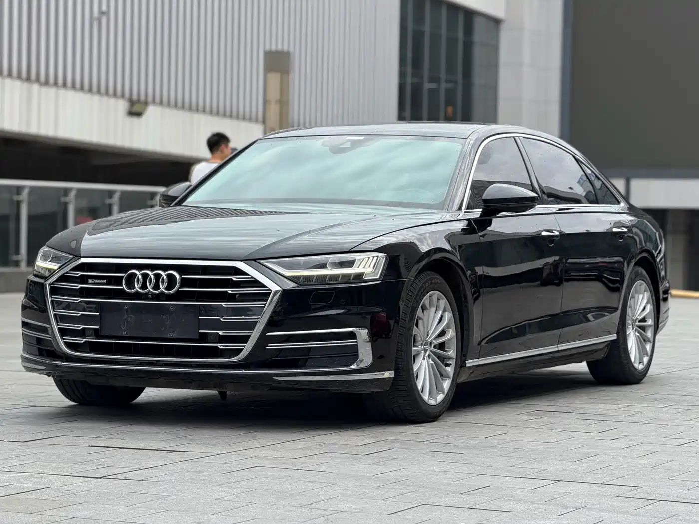 Audi A8 2018 A8L 55 TFSI quattro Launch Elite