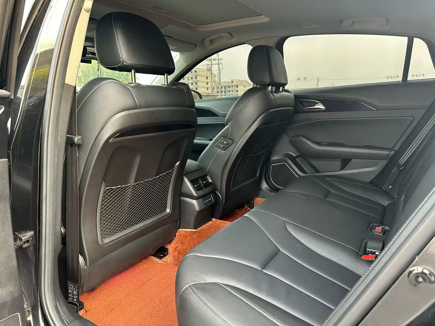 Hongqi H5 2019 30TD Smart Connect Rhythm Edition фото 6