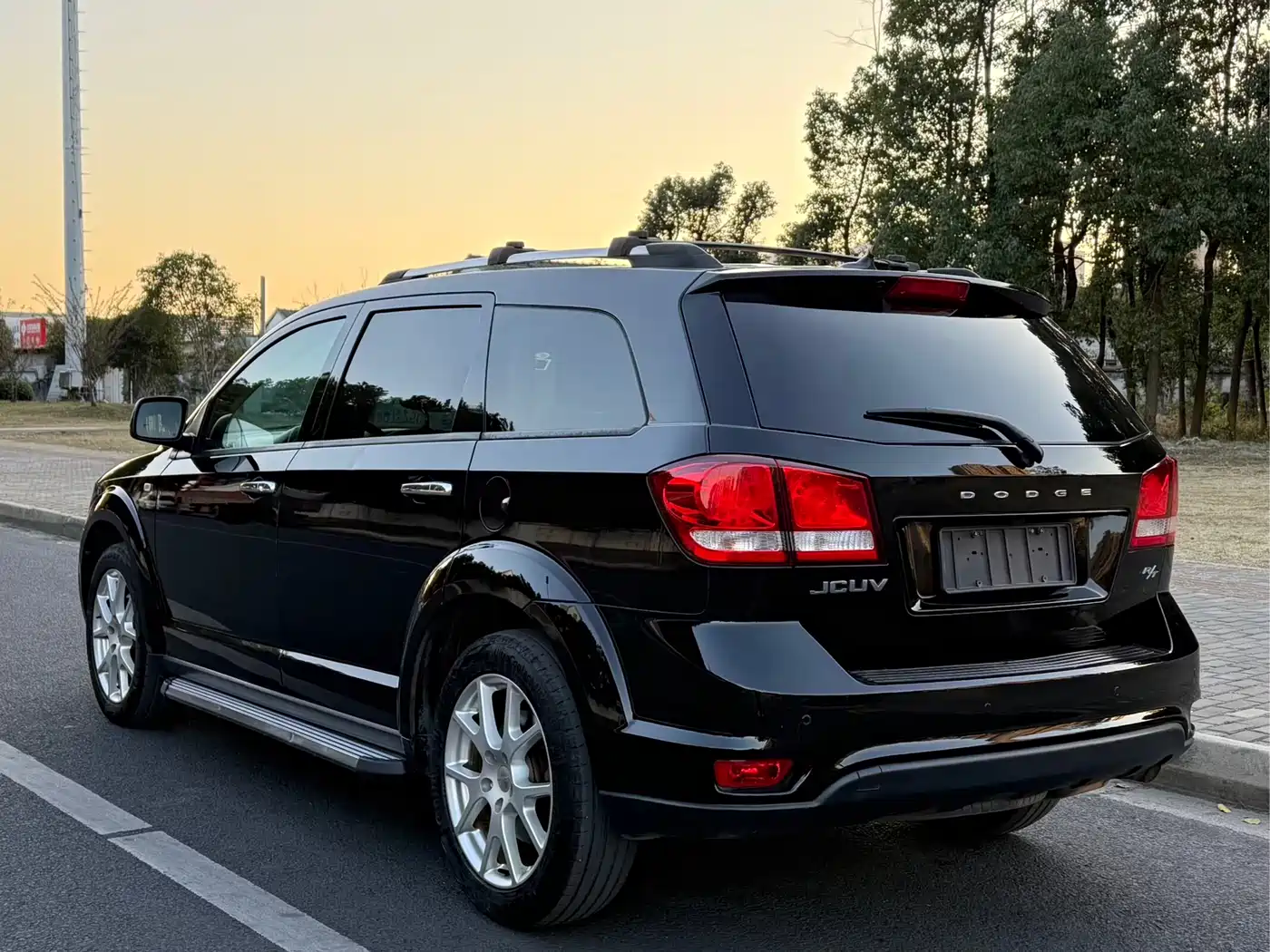 Dodge Journey 2016 2013 Model 2.4L 2WD Premium Edition