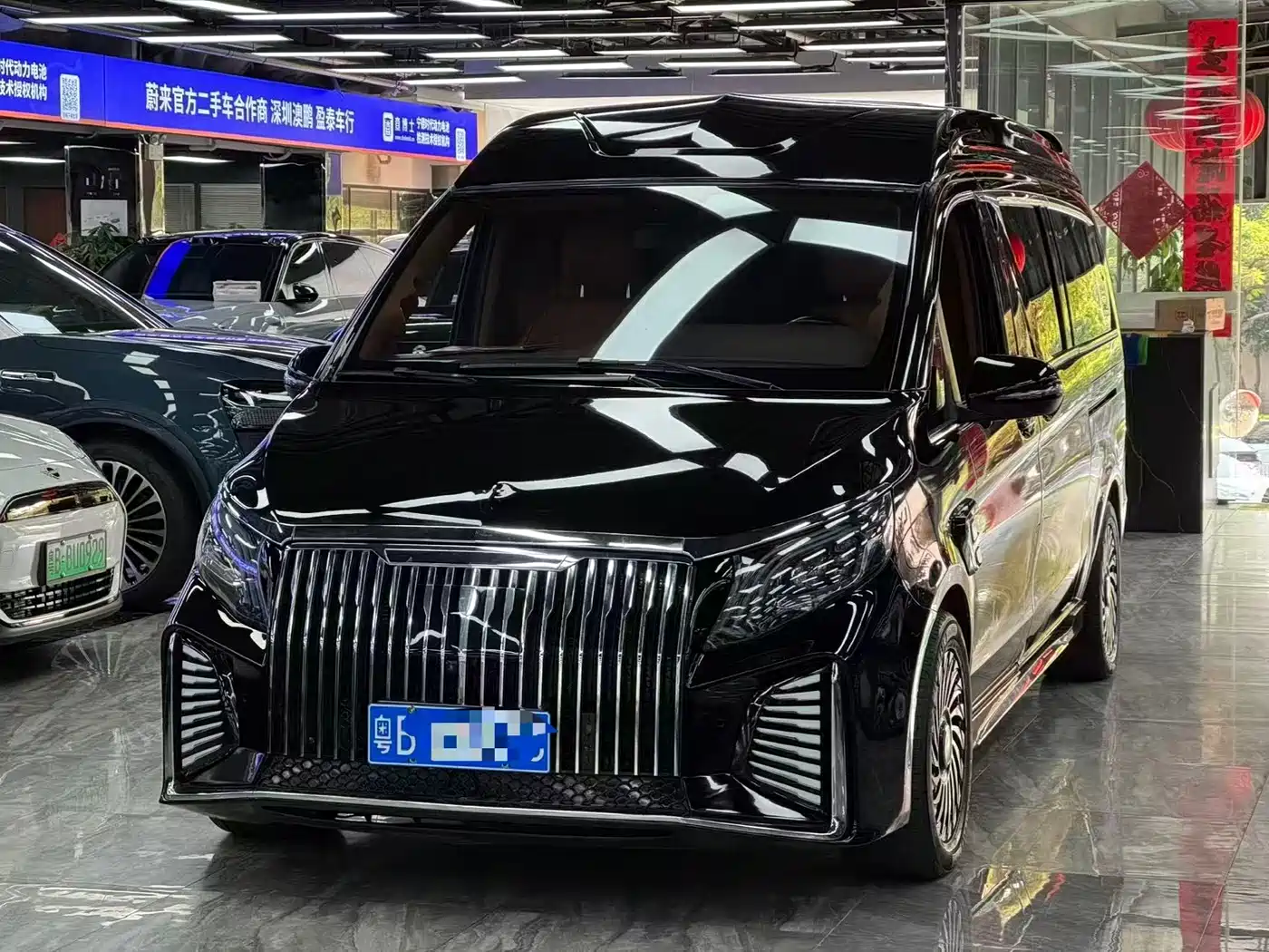 Mercedes-Benz Vito 2023 2.0T Business 7-Seater