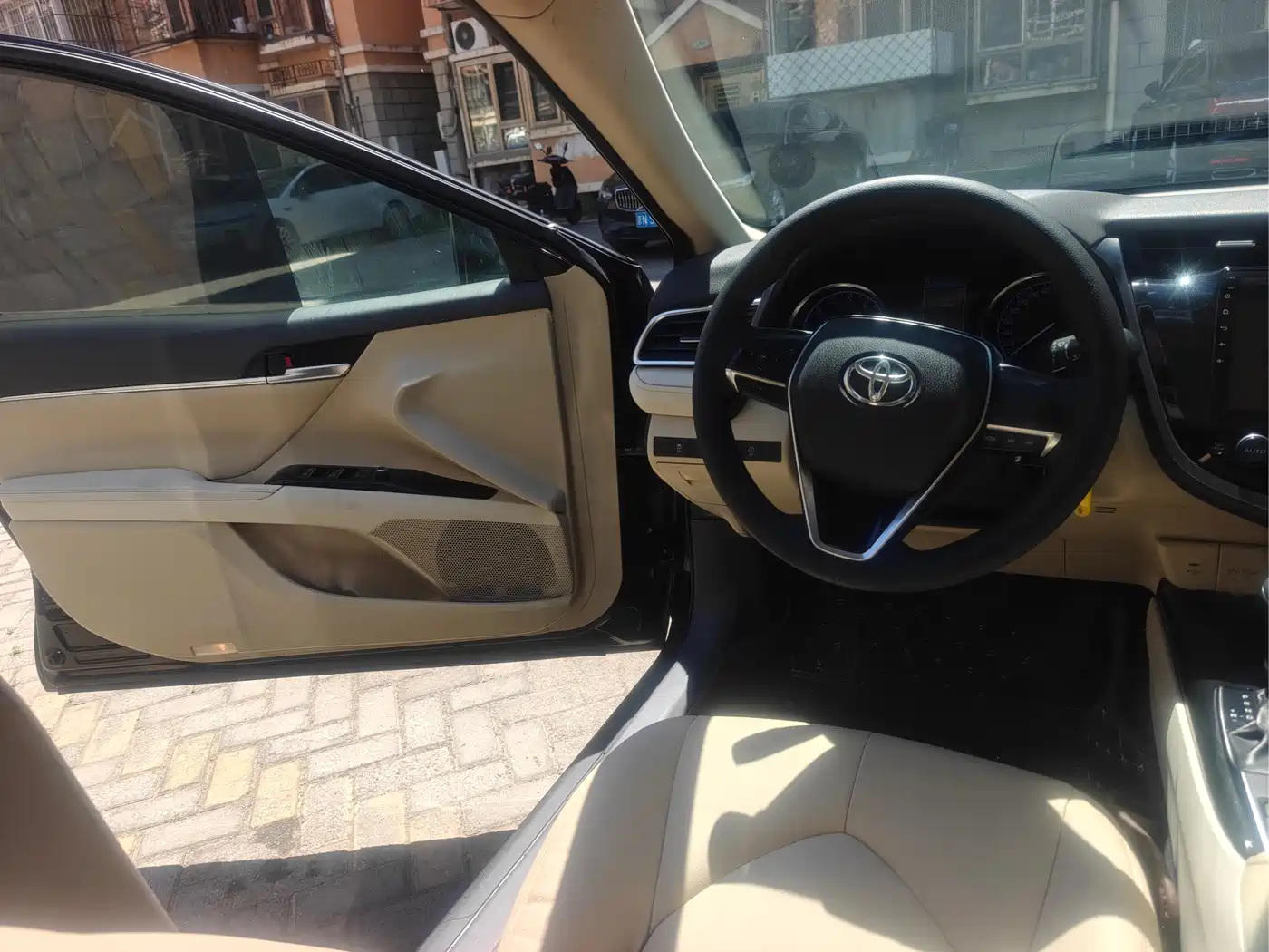 Toyota Camry 2019 2.0E Elite (China V) фото 11