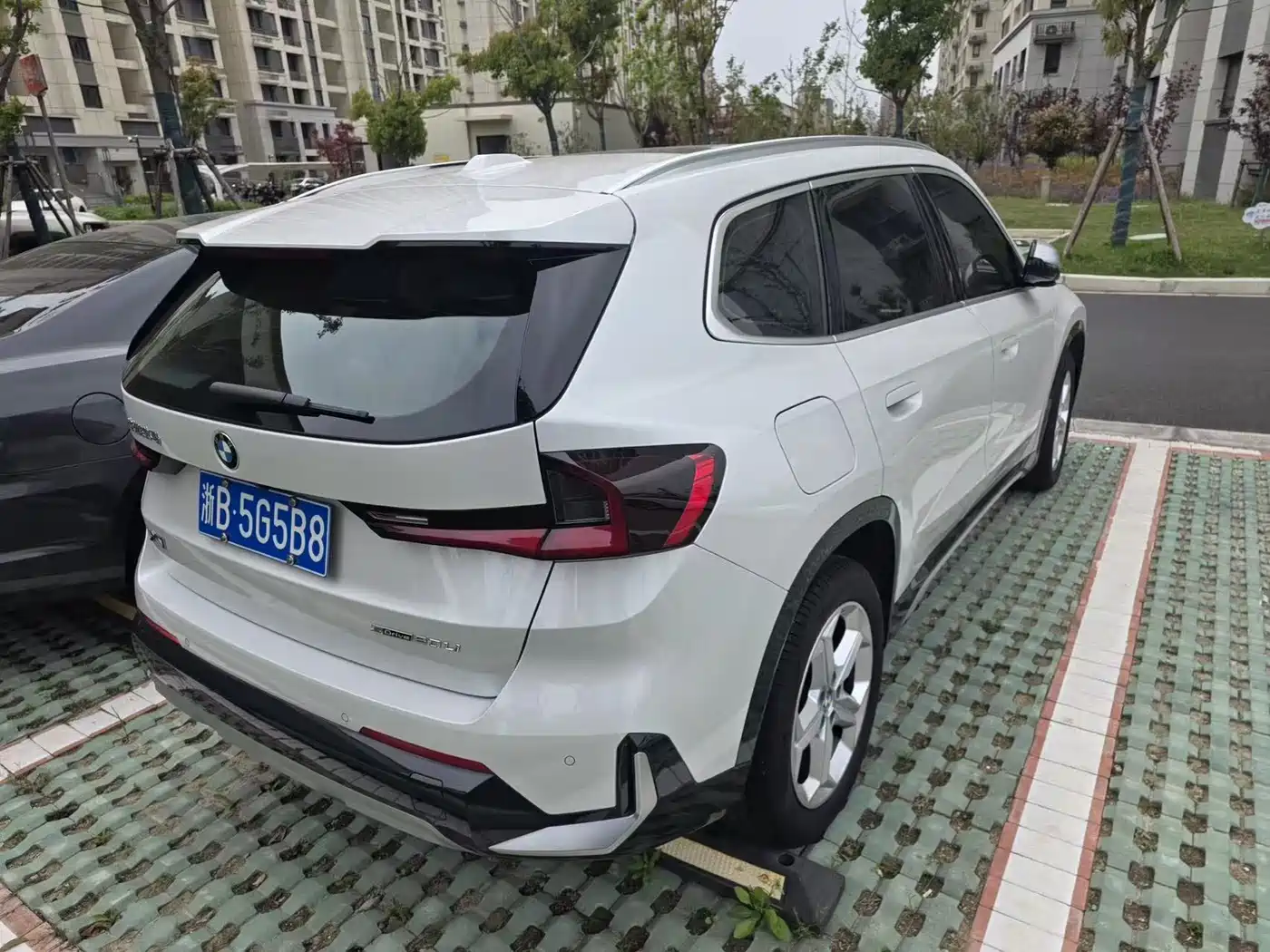 BMW X1 2023 sDrive20Li X Design Package фото 2