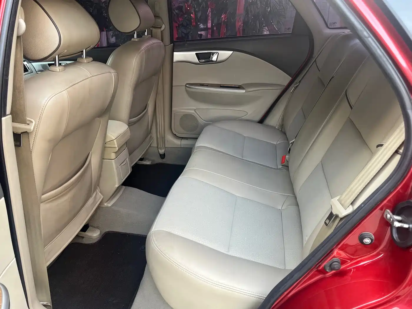 Buick Excelle 2015 1.5L Automatic Classic фото 13