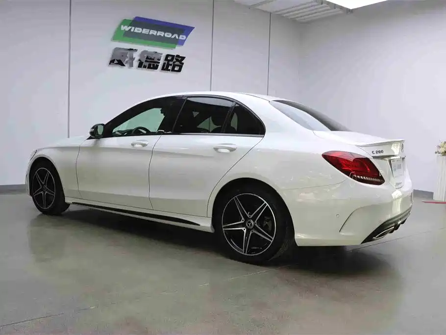 Mercedes-Benz C-Class 2020 Facelift C 260 Sport Version фото 4