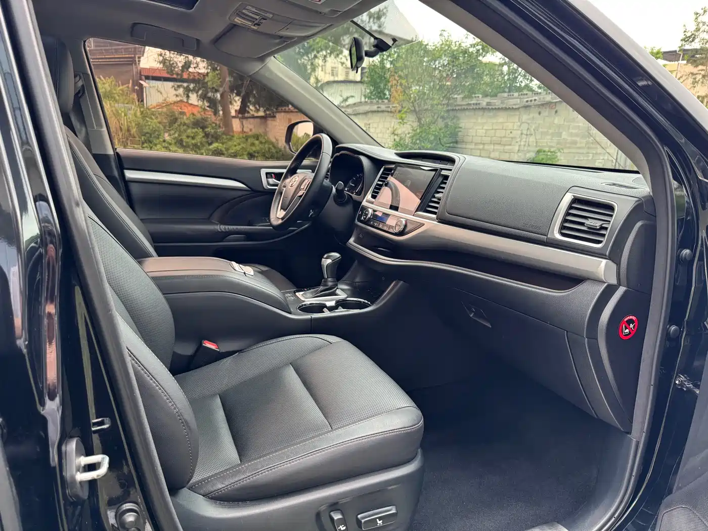 Toyota Highlander 2015 2.0T AWD Luxury Edition 7-seater фото 8