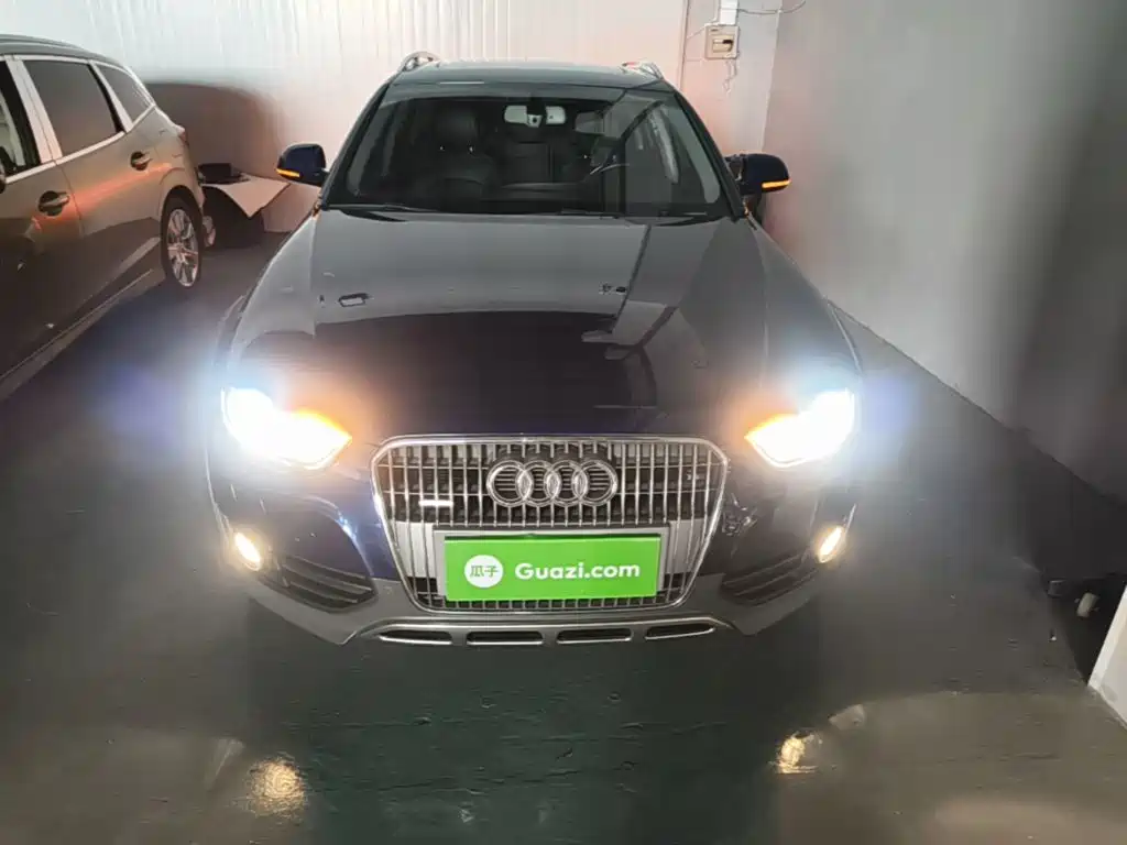Audi A4 (Import) 2016 2014 40 TFSI allroad quattro plus