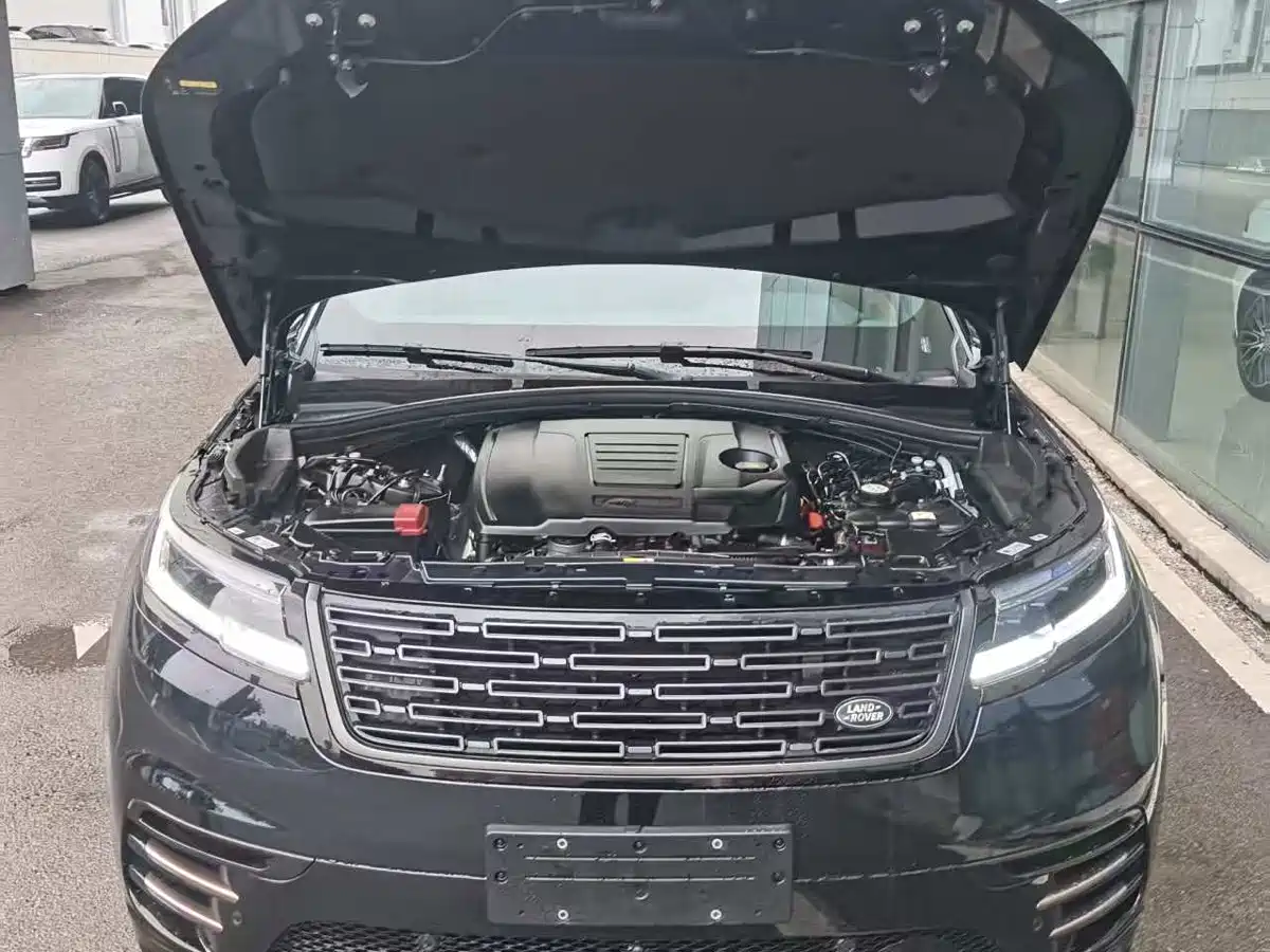 Land Rover Range Rover Velar 2025 Dynamic HSE фото 11