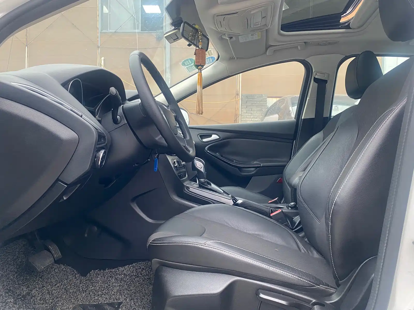 Фото 7 - Ford Focus