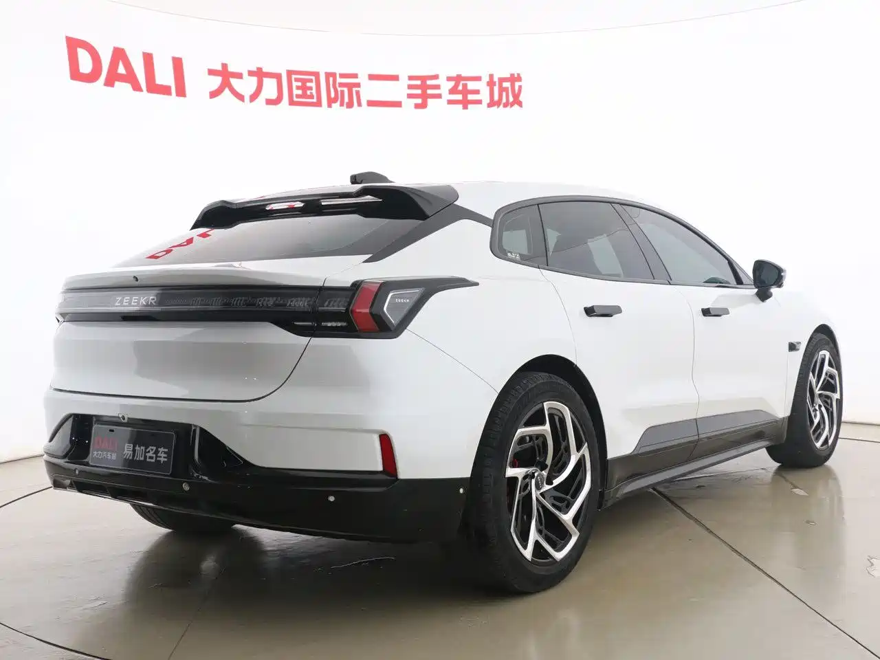 ZEEKR EXTREME KRYPTON 001