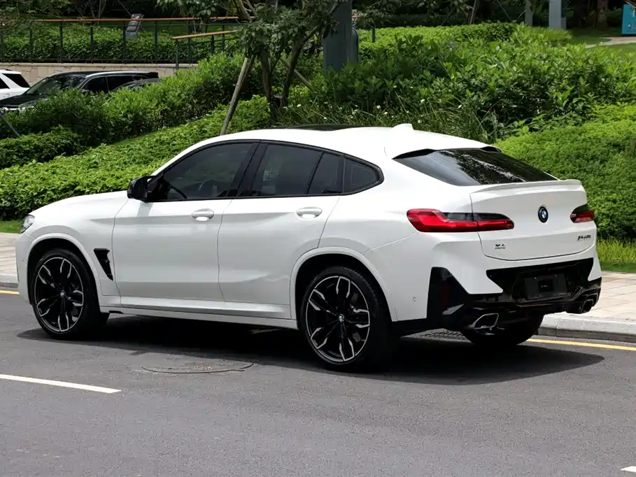 BMW X4 M40i 2022 M40i фото 15