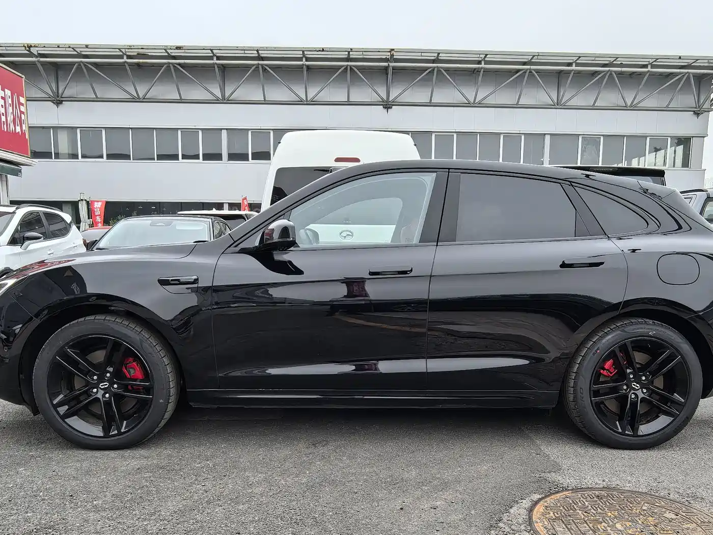 AITO Wenjie AITO M5 2024 Extended Range Max RS AWD Advanced Smart Driving Edition фото 4