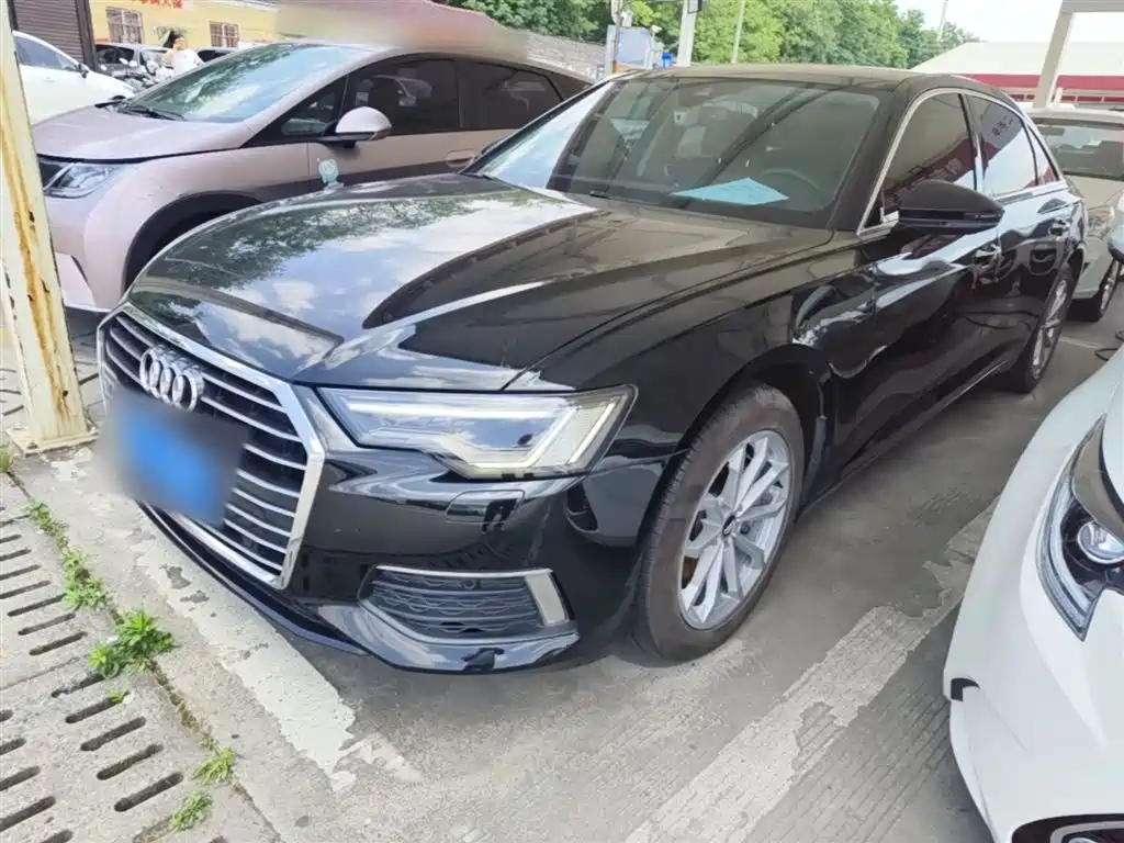 Audi A6L 2020 40 TFSI Luxury Elegance фото 2