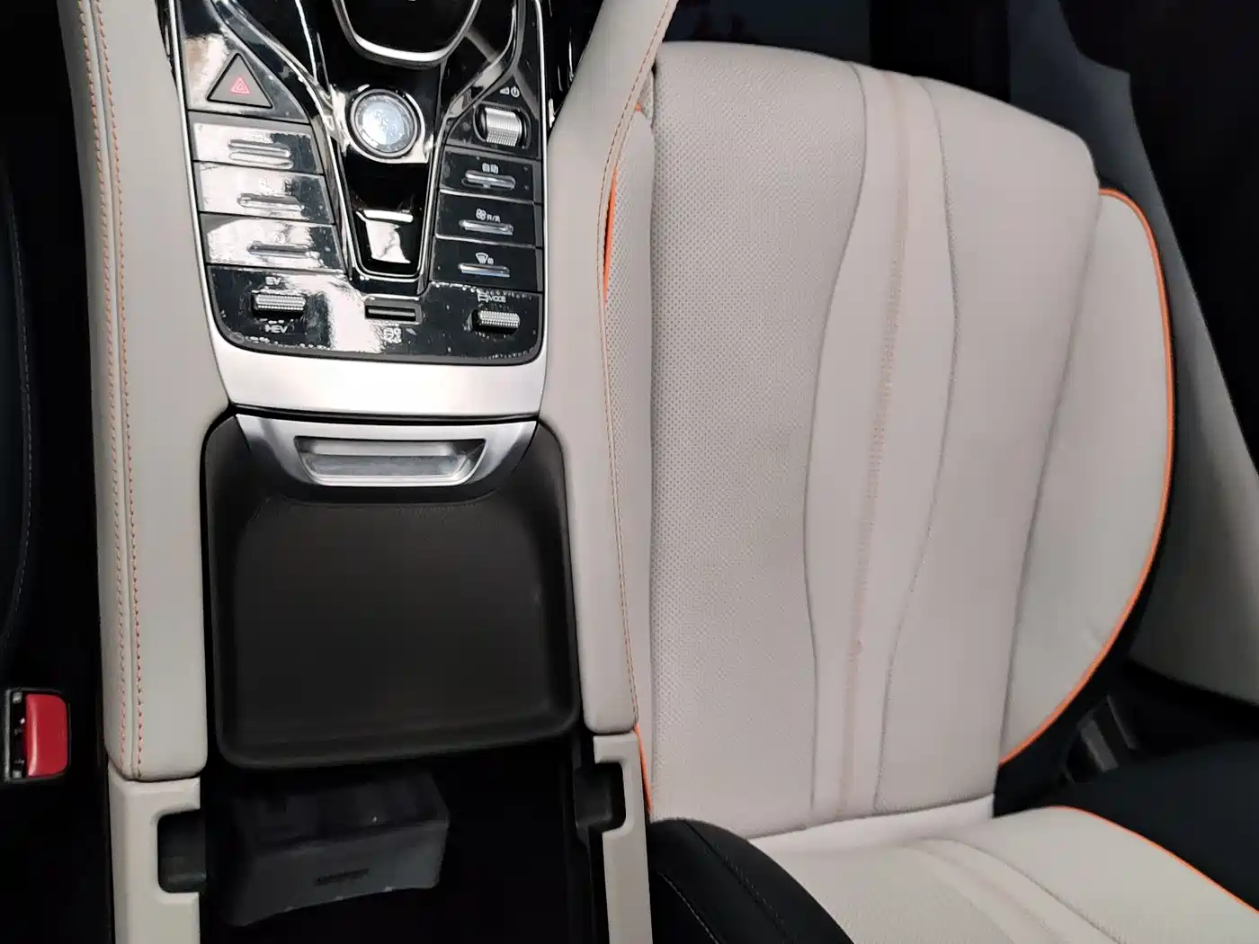 BYD Song PLUS PHEV 2021 DM-i 110KM Flagship PLUS фото 16