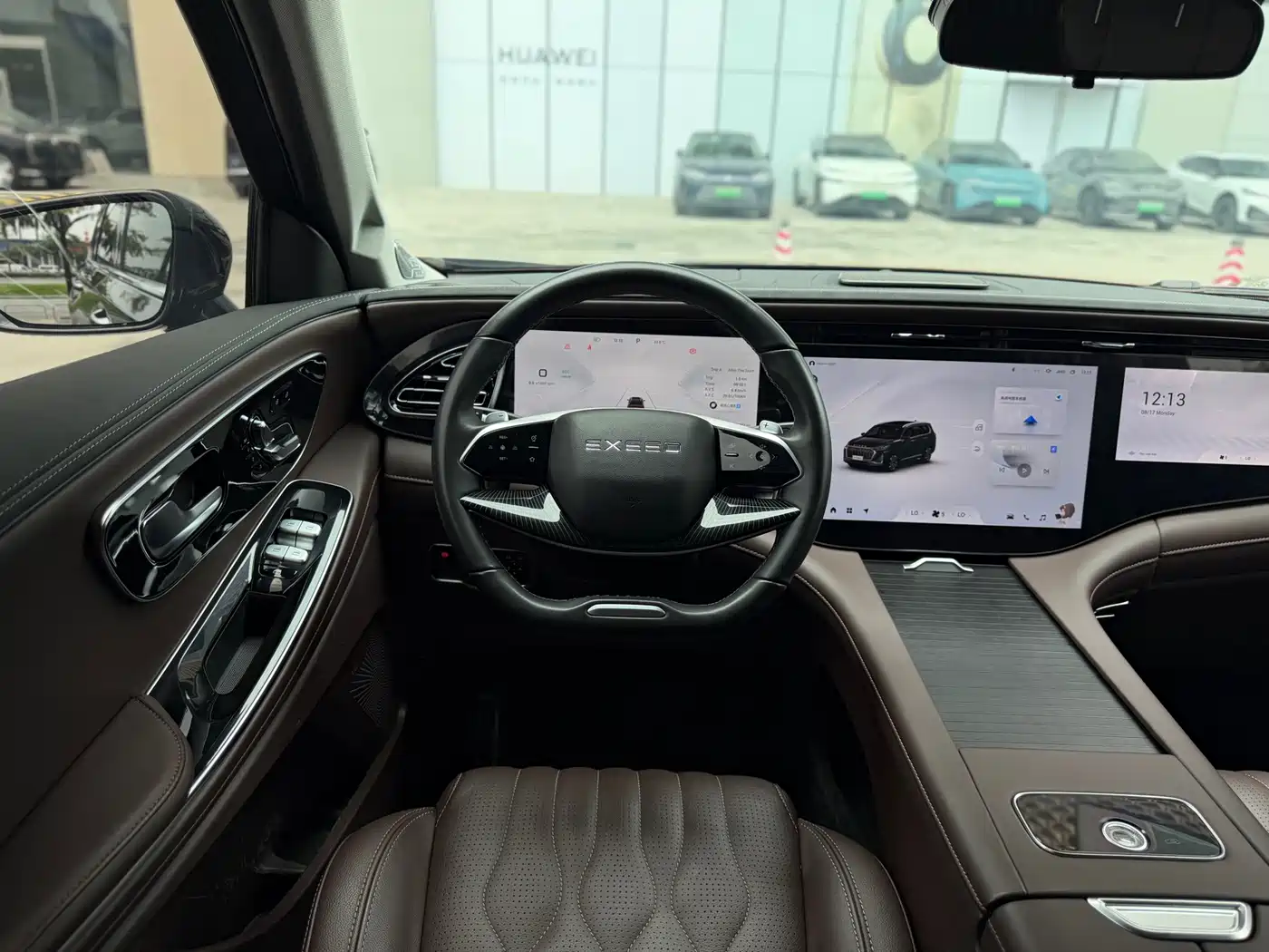 Exeed Landmark 2023 2023 Model 400T AWD Starlight Edition 7-Seater
