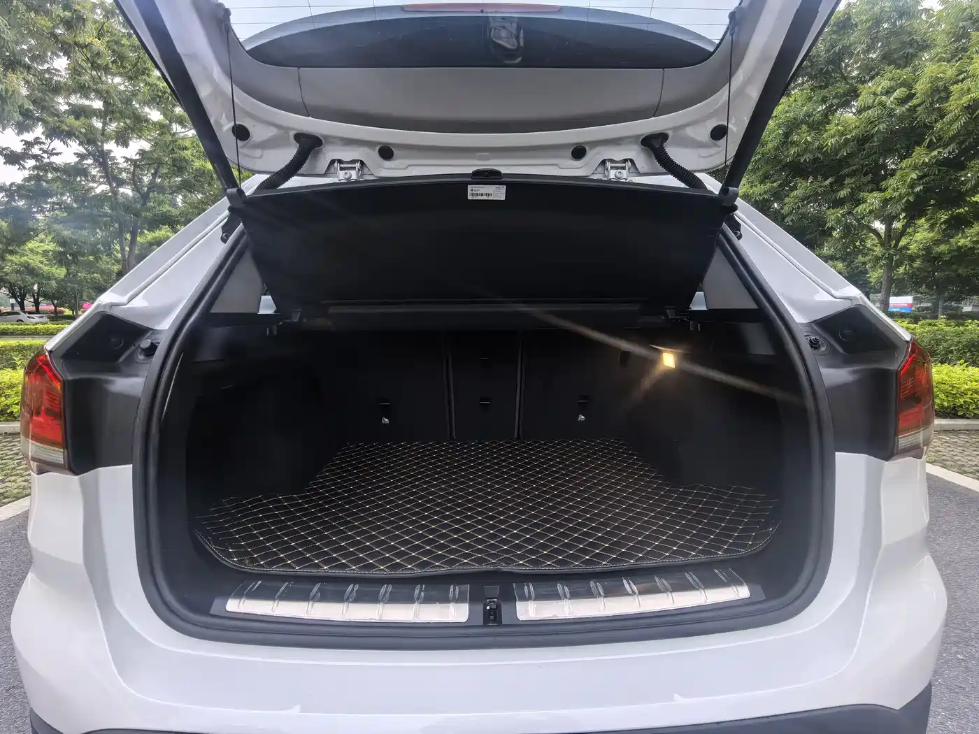 BMW X1 2022 sDrive25Li Leading фото 12