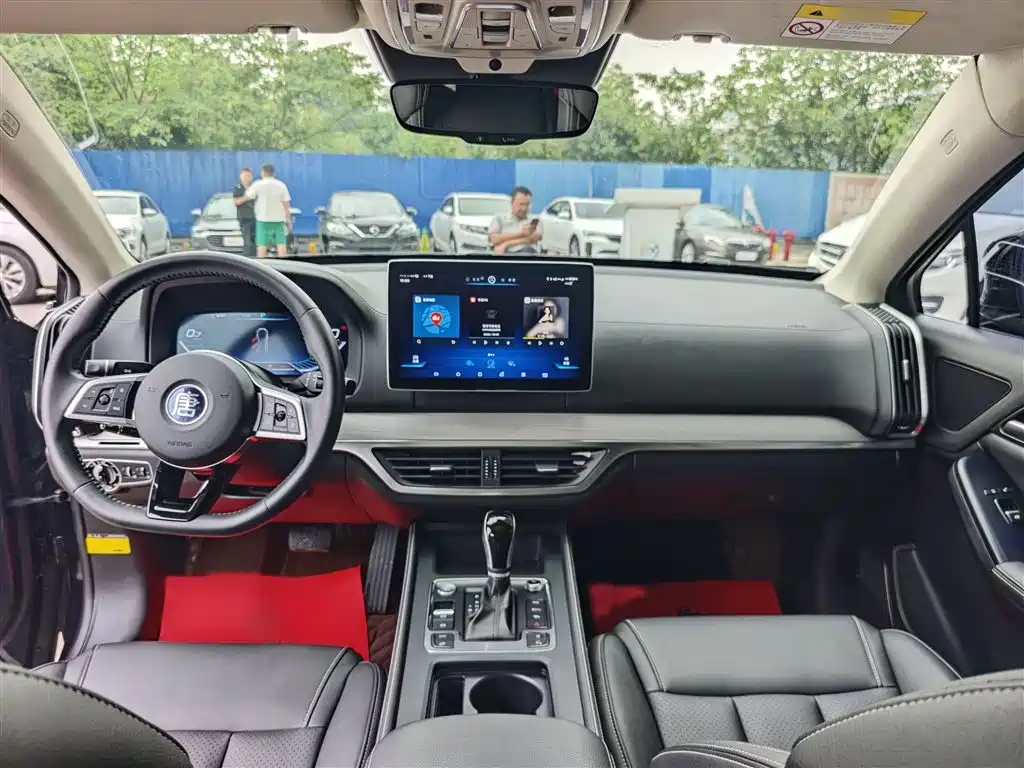 BYD Tang 2018 2.0T Automatic Smart Connection Honor Edition 7-Seater China V фото 13