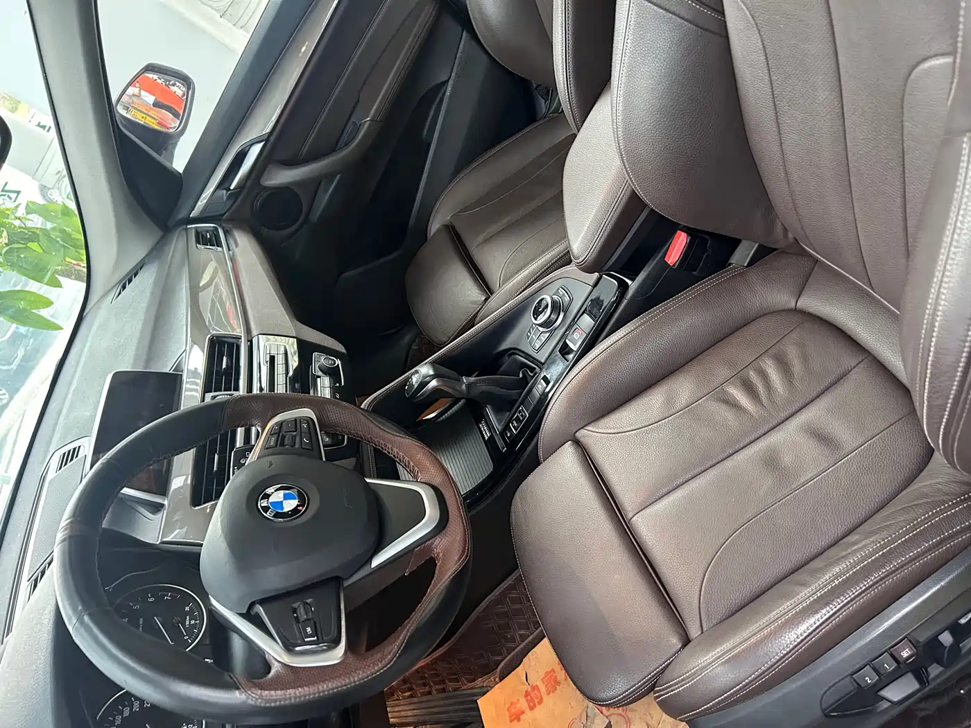 BMW X1 2018 xDrive20Li Premium Model фото 9