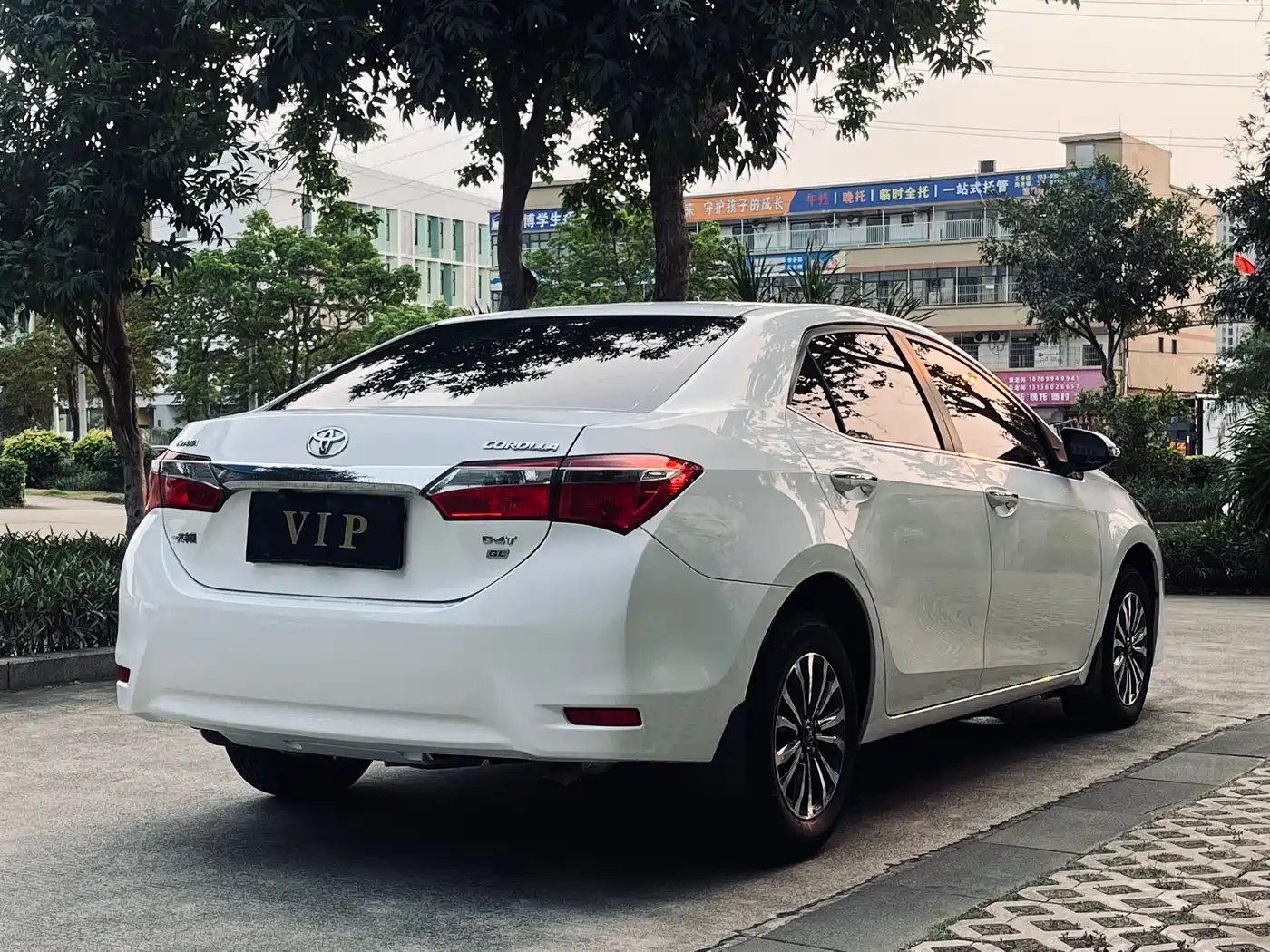 Toyota Corolla 2018 1.2T S-CVT GL Smart Edition фото 4